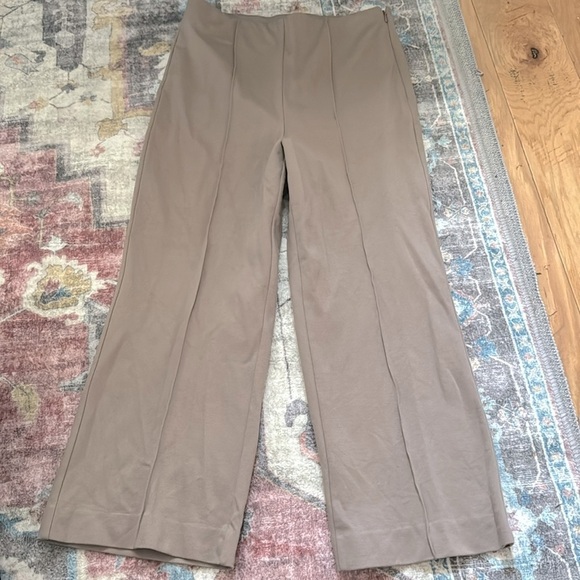 Ann Taylor tan elastic hidden waist band dude zipper straight pointe pants Sz MP - Picture 2 of 5